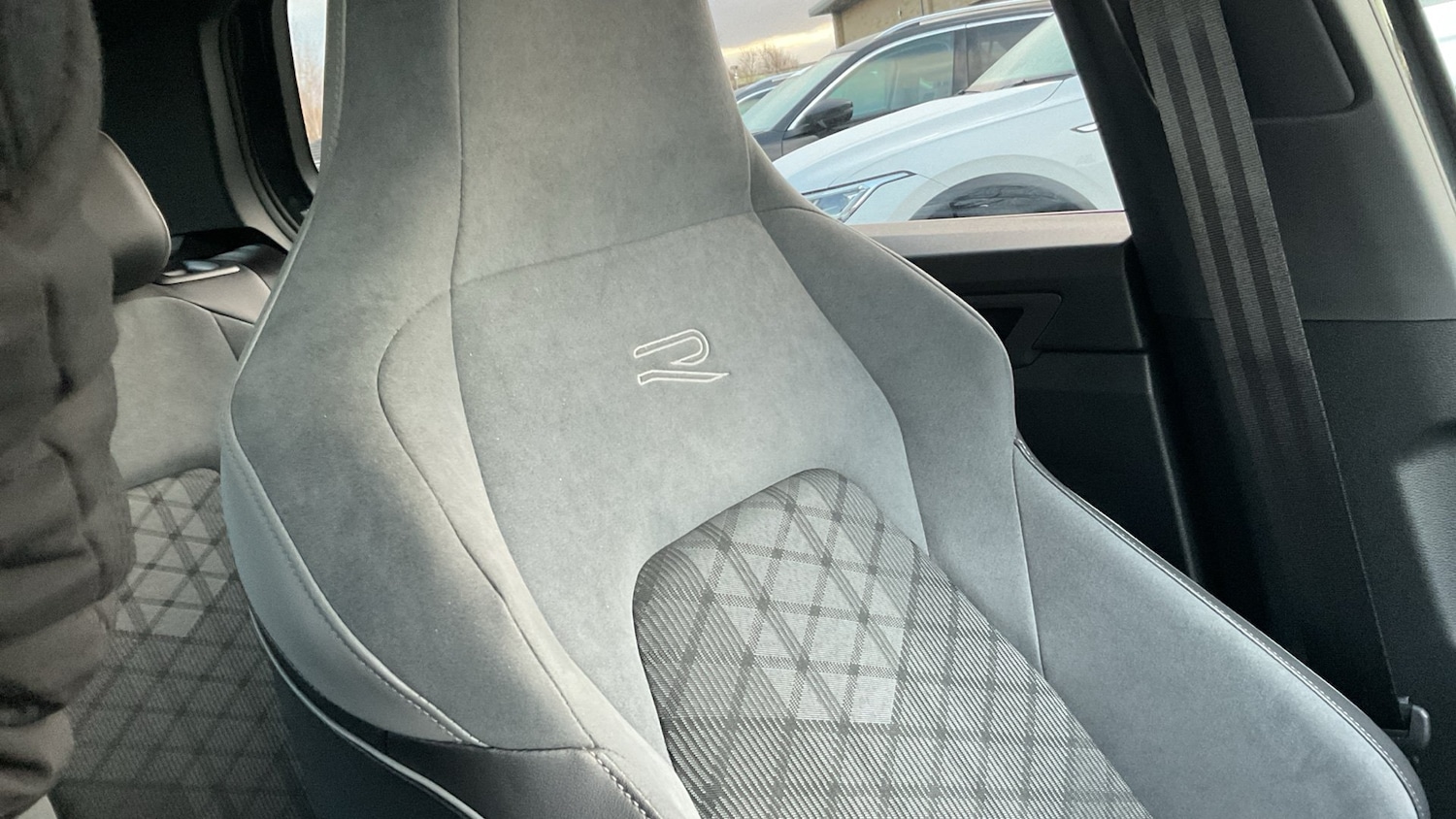 Used Volkswagen Golf 2022 for sale - 77128089: Photo 30