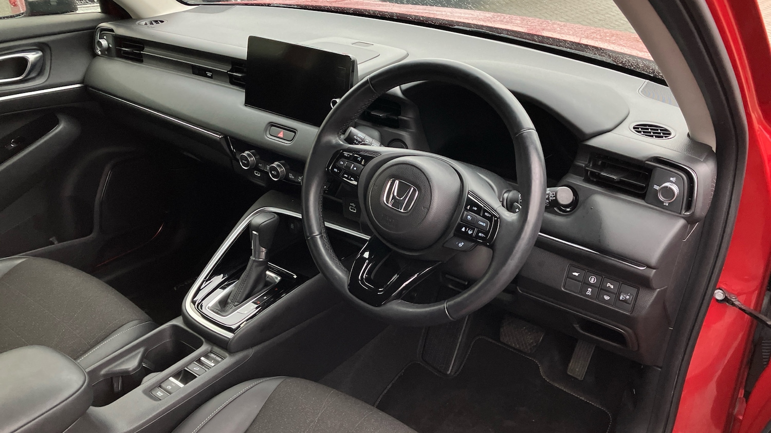 Used Honda HR-V 2022 for sale - 76818738: Photo 11