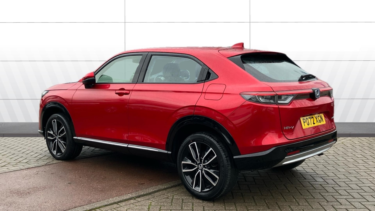 Used Honda HR-V 2022 for sale - 76818738: Photo 2