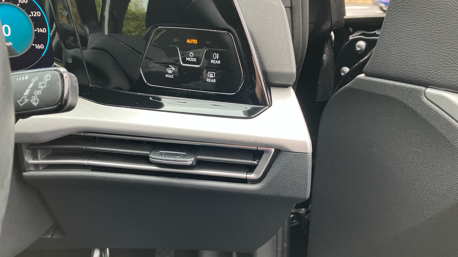 Used Volkswagen Golf 2023 for sale - 76862277: Photo 37