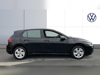 Used Volkswagen Golf 2023 for sale - 76862277: Photo