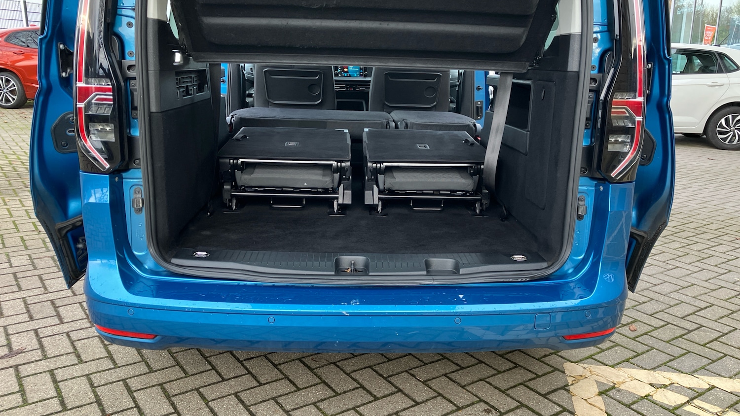 Used Volkswagen Caddy Maxi 2022 for sale - 76611146: Photo 29