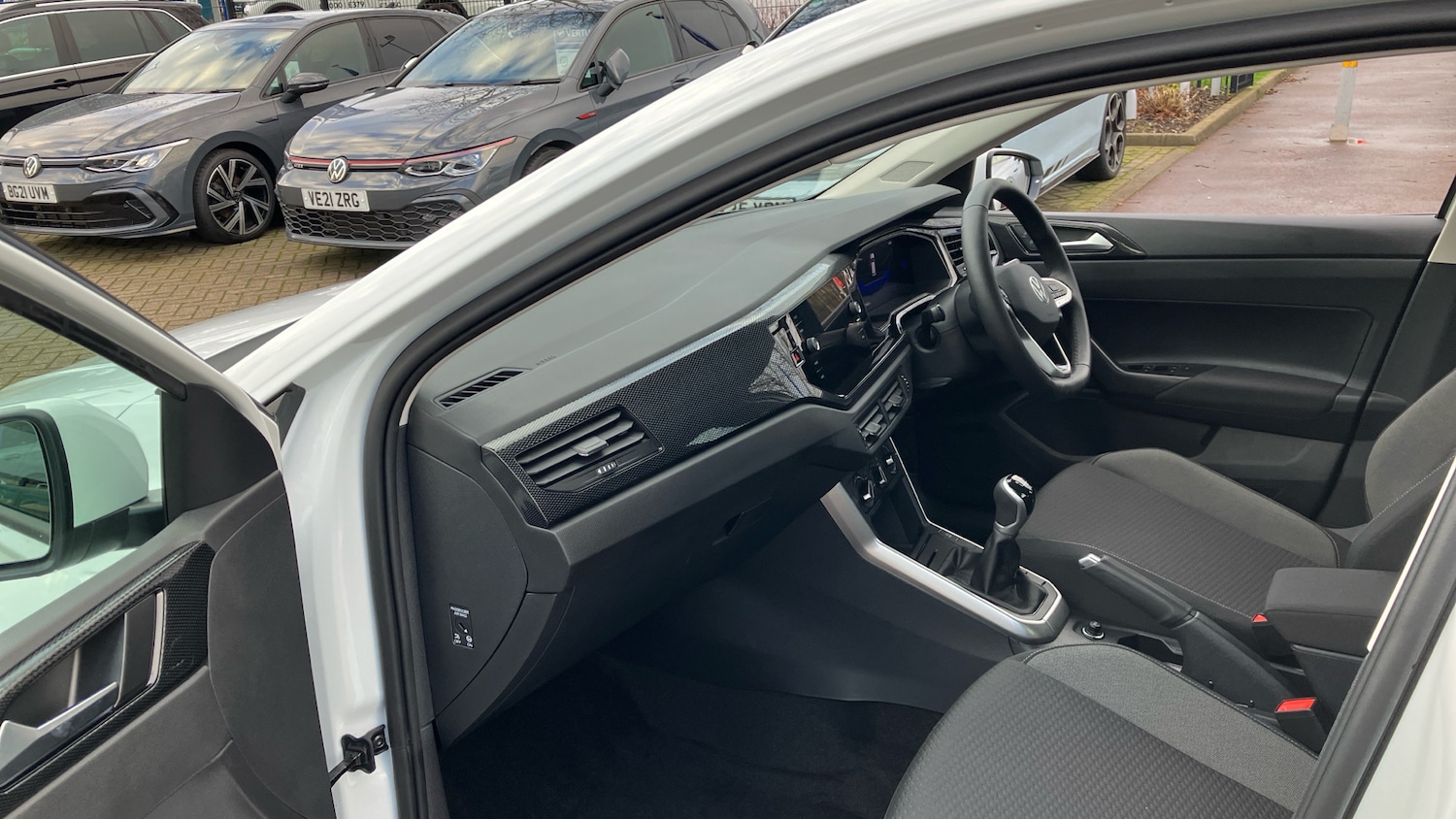 Used Volkswagen Polo 2025 for sale - 77022736: Photo 2