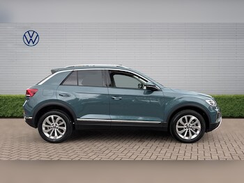 Used Volkswagen T-Roc 2025 for sale - 79515591: Photo