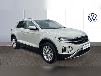 Used Volkswagen T-Roc 2022 for sale - 75724925: Photo