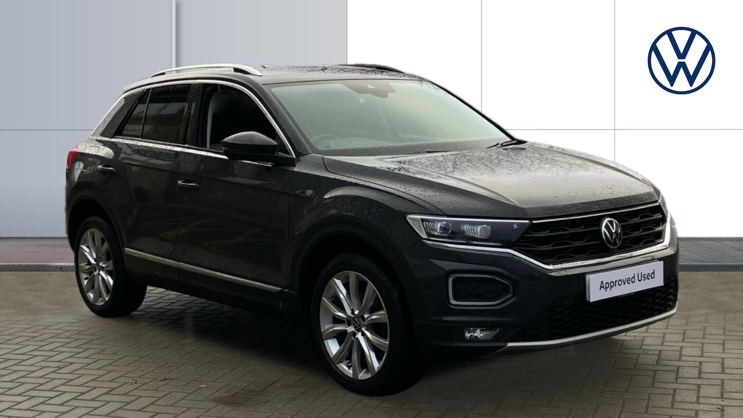 Used Volkswagen T-Roc 2020 for sale - 76627777: Photo 1