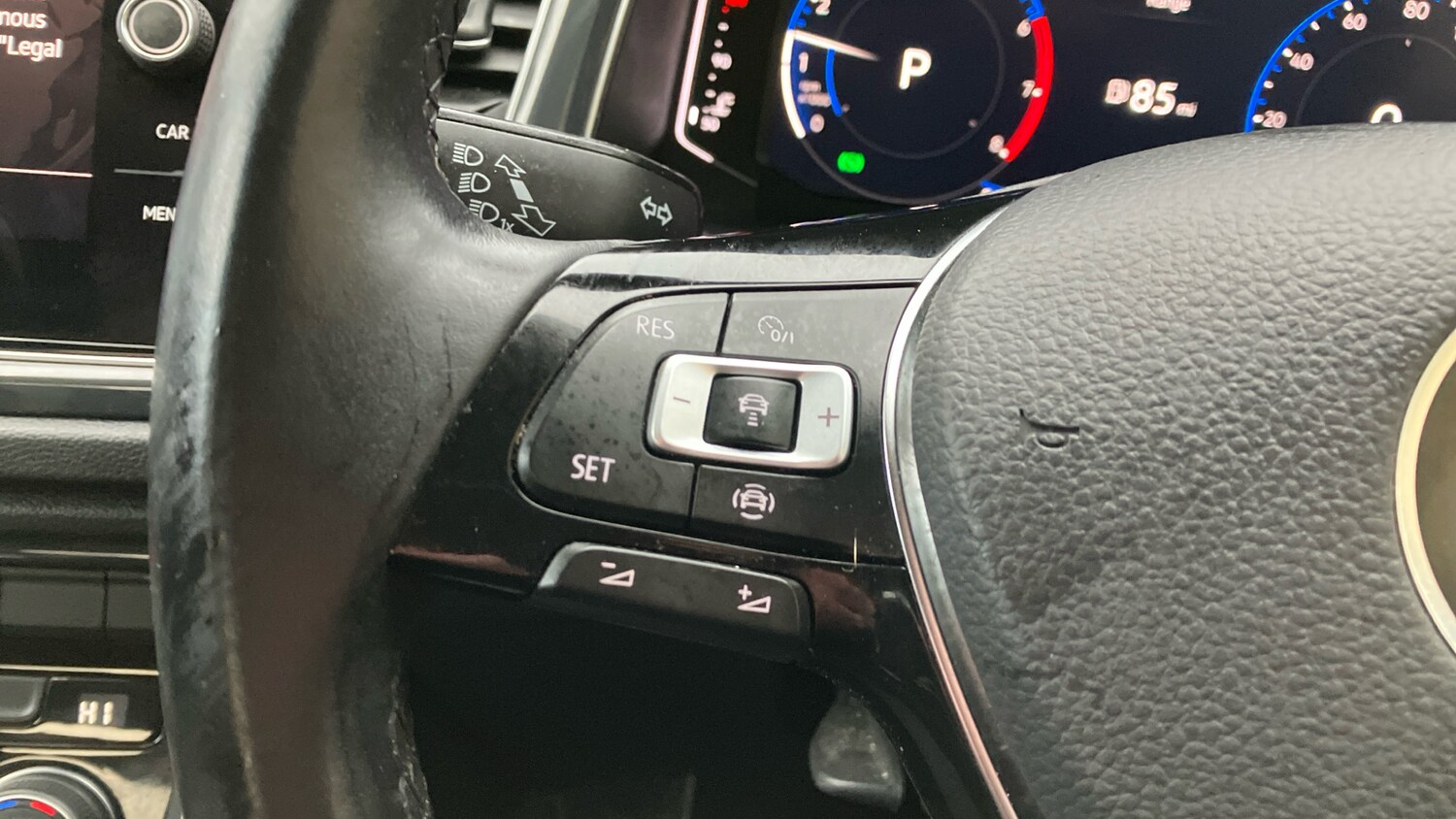 Used Volkswagen T-Roc 2020 for sale - 76627777: Photo 17