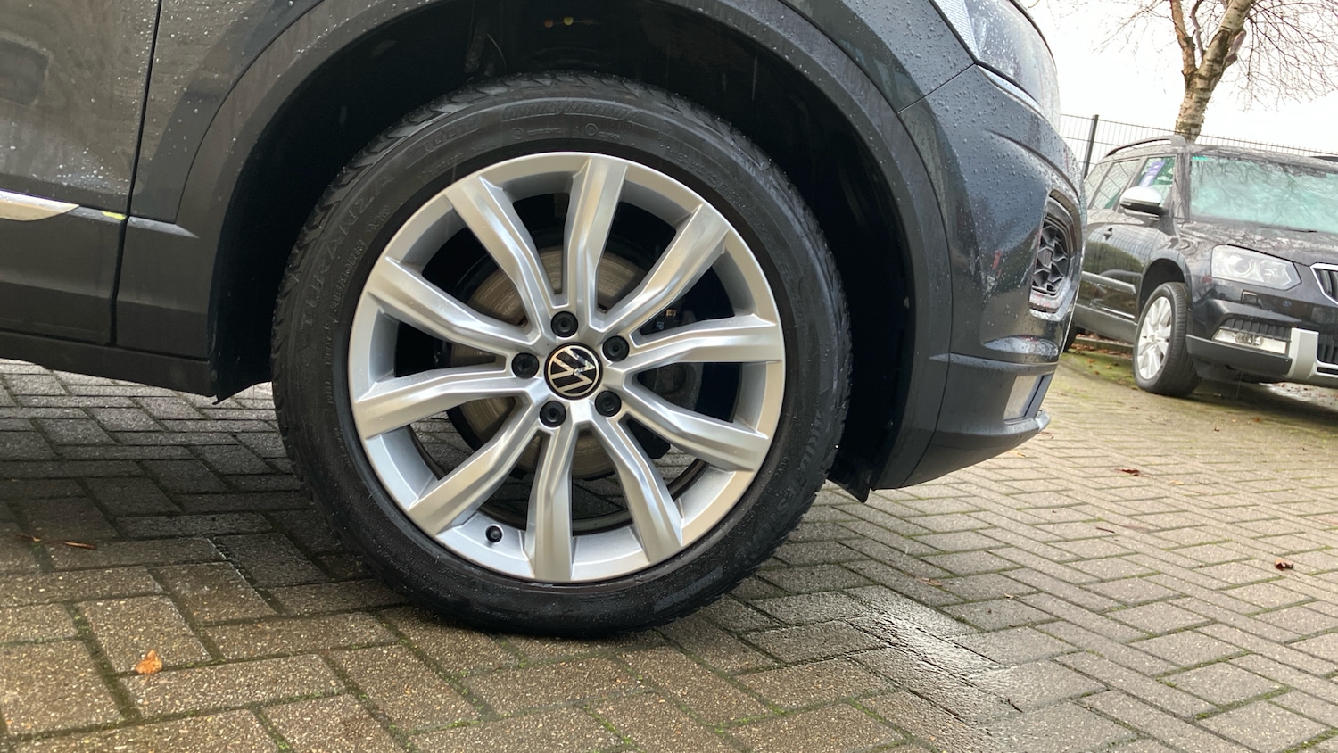 Used Volkswagen T-Roc 2020 for sale - 76627777: Photo 5