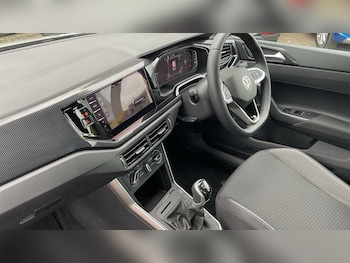 Used Volkswagen Polo 2024 for sale - 75555666: Photo