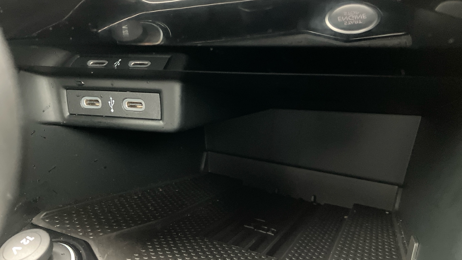 Used Volkswagen T-Roc 2025 for sale - 77071376: Photo 21