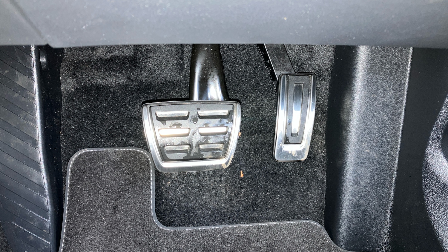 Used Volkswagen T-Roc 2025 for sale - 77071376: Photo 26