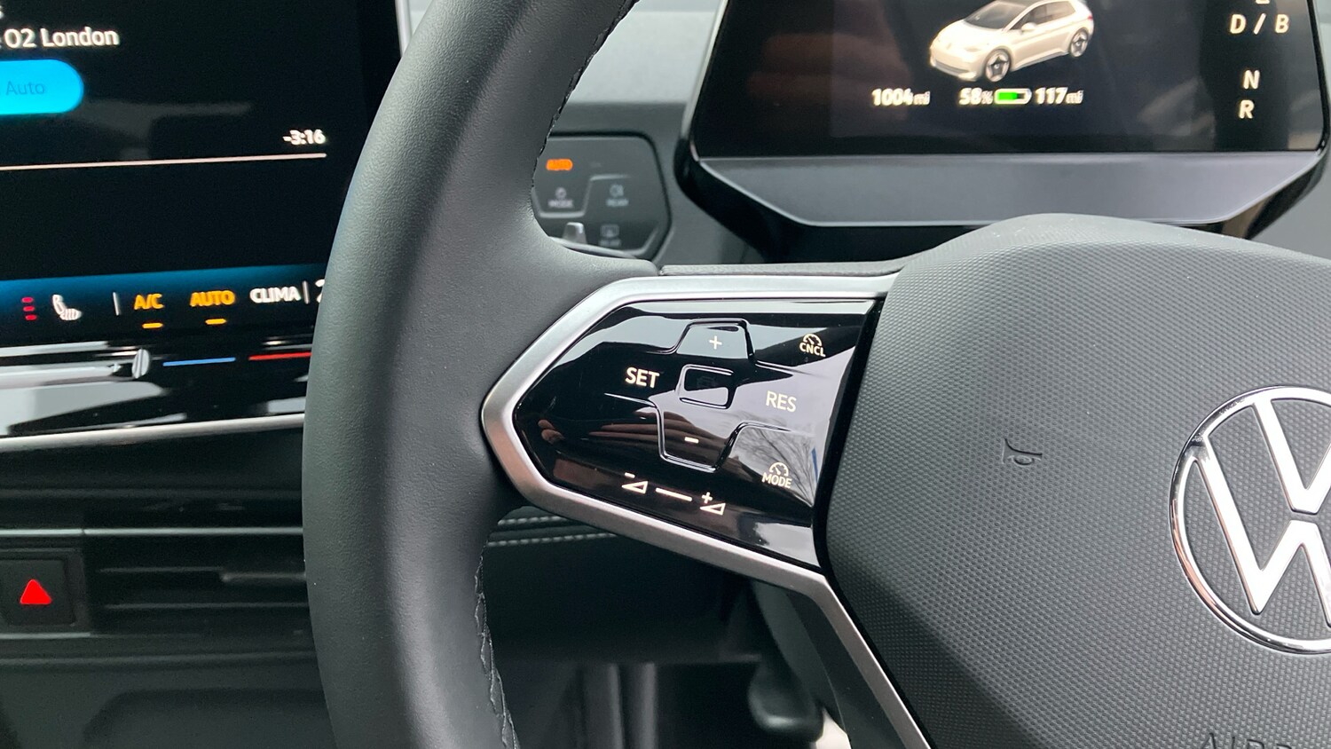 Used Volkswagen ID.3 2025 for sale - 77687868: Photo 17