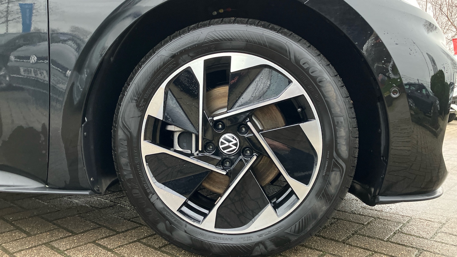 Used Volkswagen ID.3 2025 for sale - 77687868: Photo 5