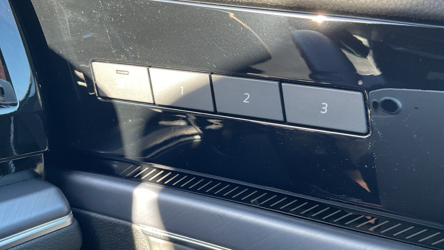 Used Volkswagen Touareg 2025 for sale - 77803055: Photo 22