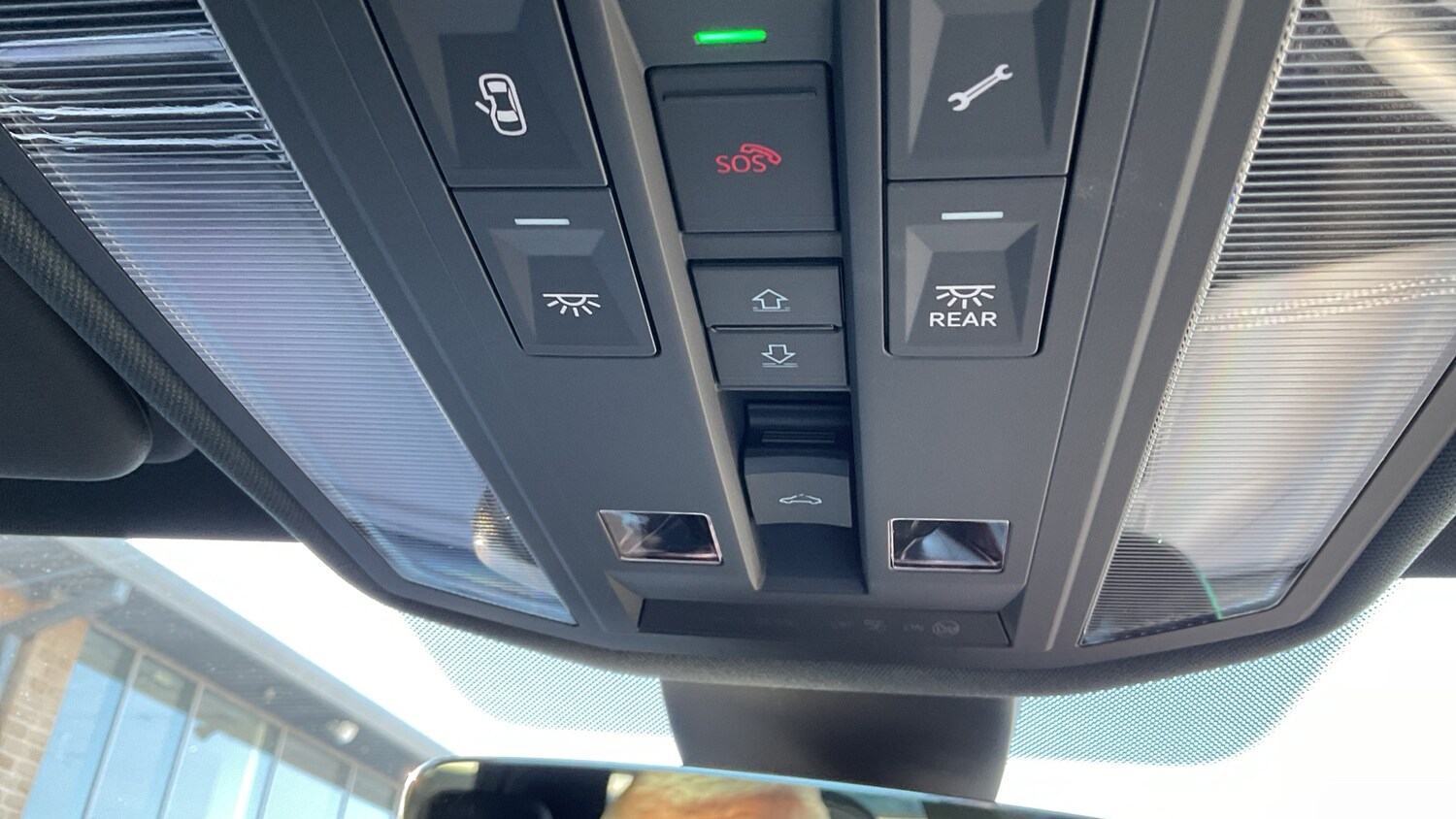 Used Volkswagen Touareg 2025 for sale - 77803055: Photo 24