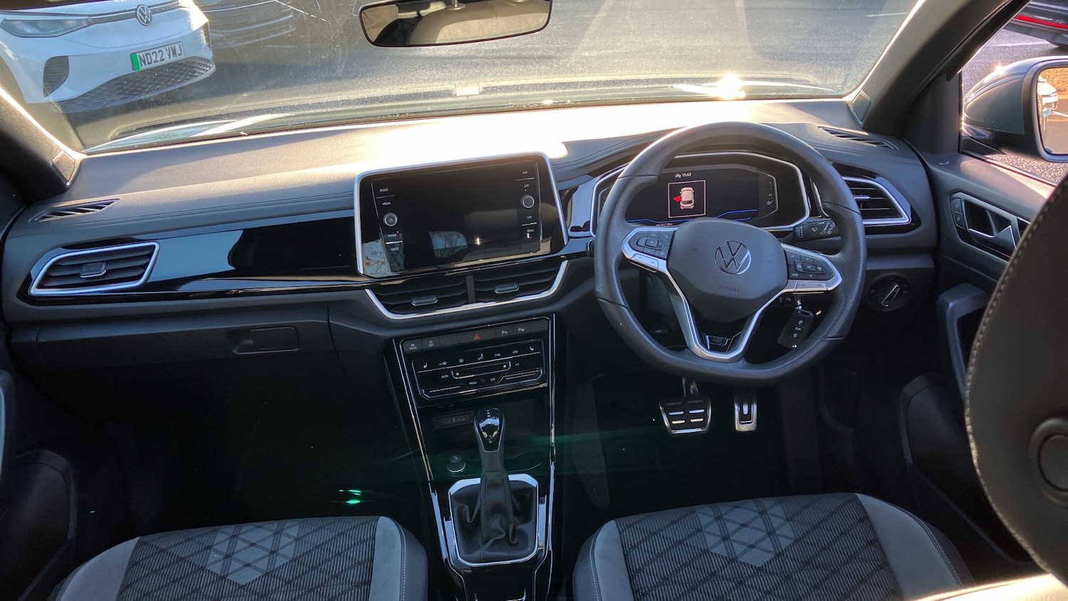 Used Volkswagen T-Roc 2025 for sale - 76734922: Photo 9