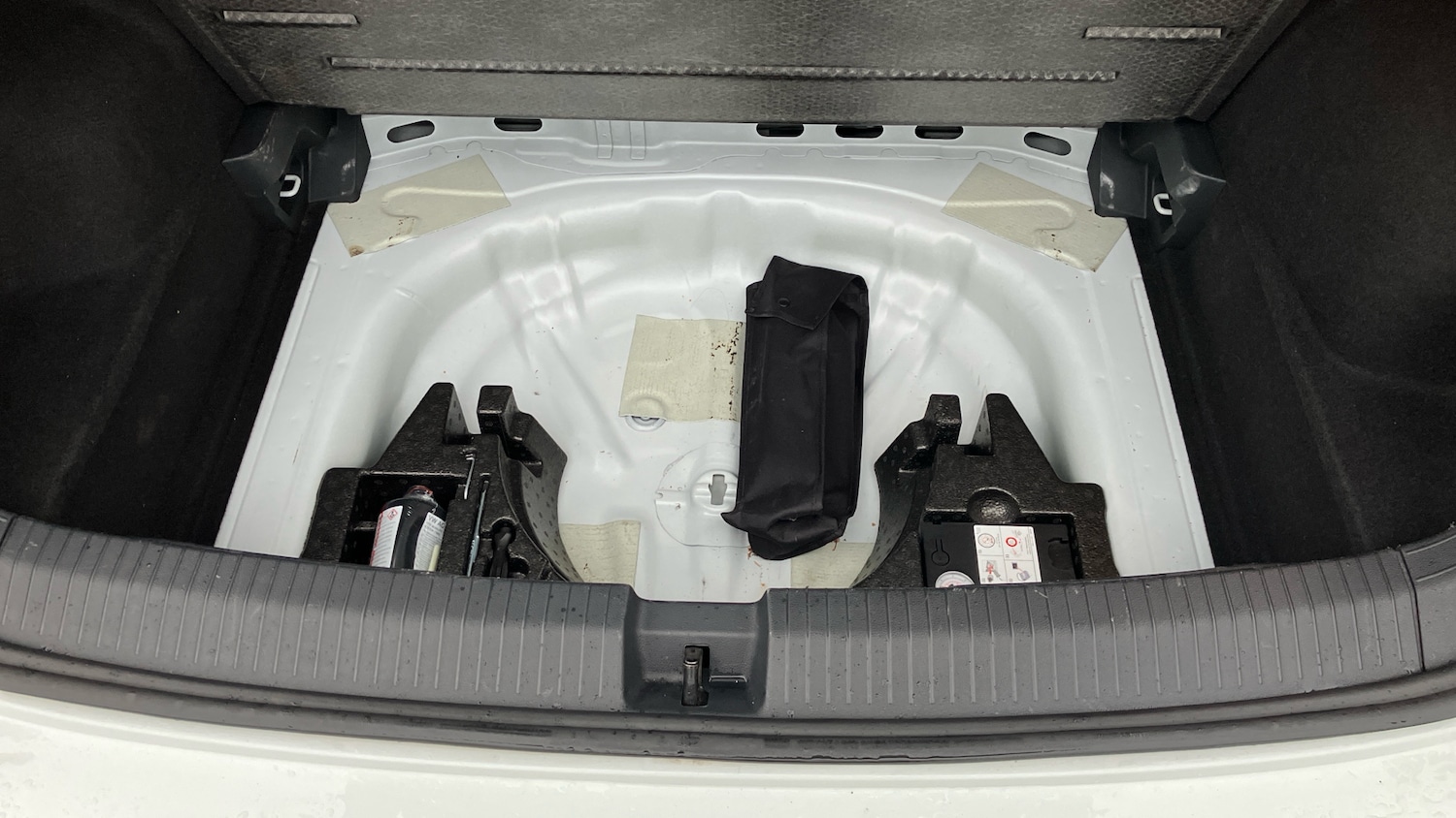 Used Volkswagen T-Roc 2022 for sale - 76948179: Photo 33