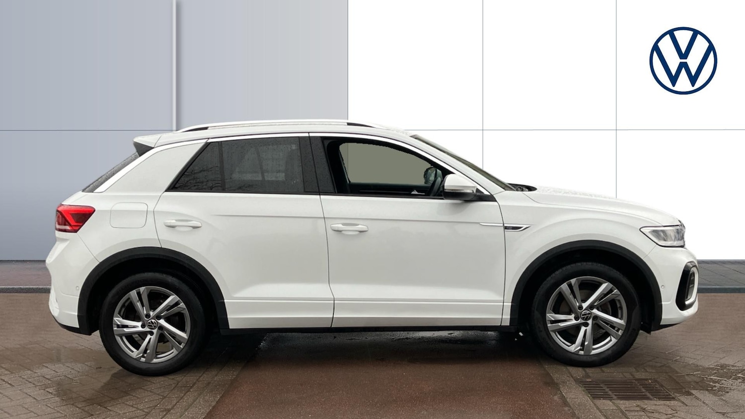 Used Volkswagen T-Roc 2022 for sale - 76948179: Photo 4