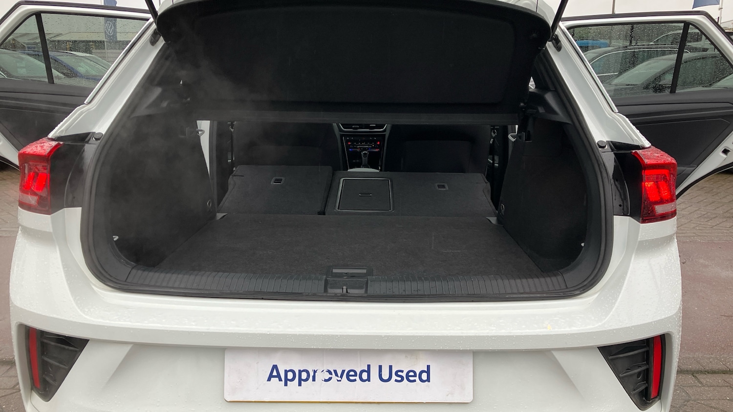 Used Volkswagen T-Roc 2022 for sale - 76948179: Photo 42