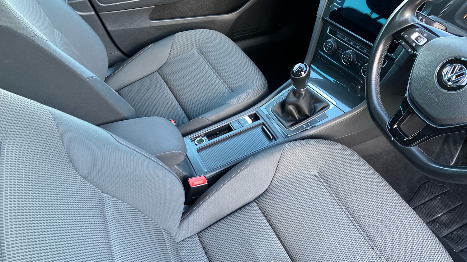 Used Volkswagen Golf 2019 for sale - 76694770: Photo 14