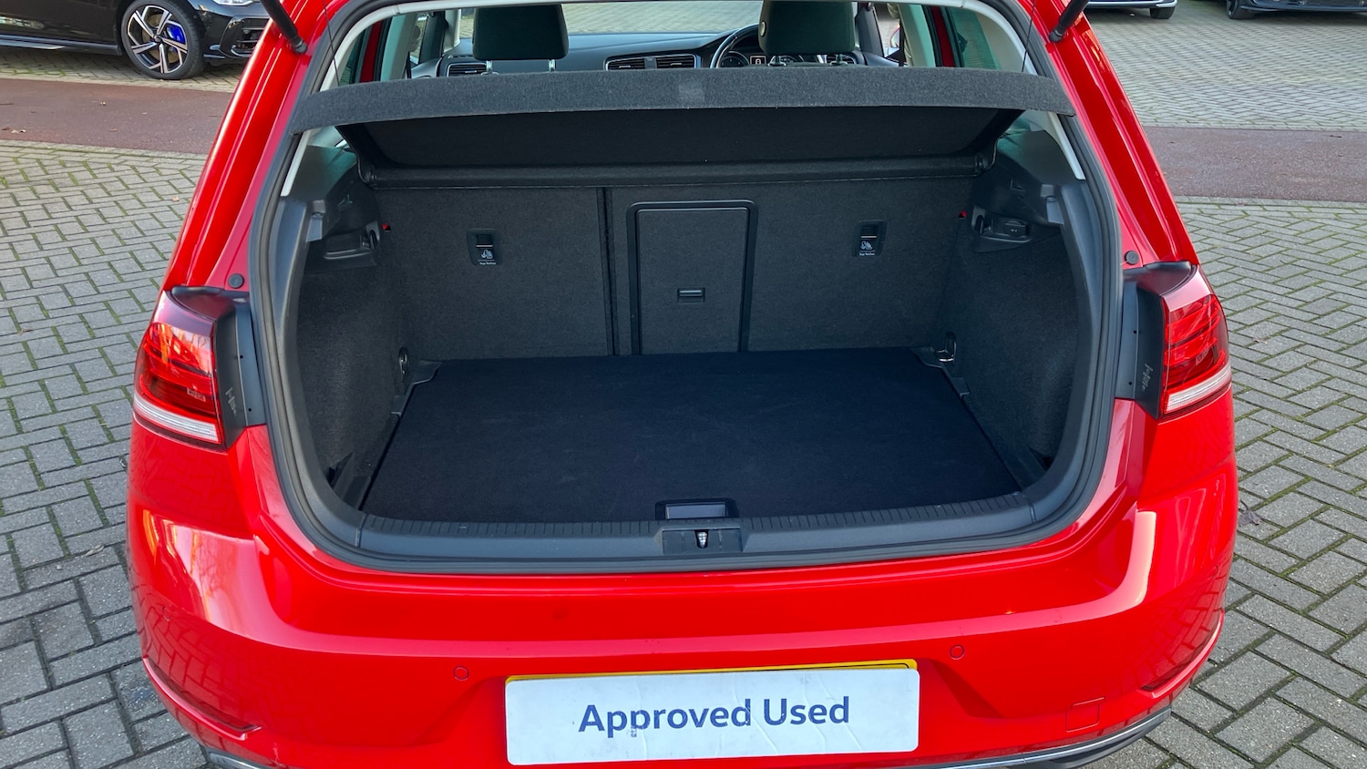 Used Volkswagen Golf 2019 for sale - 76694770: Photo 20