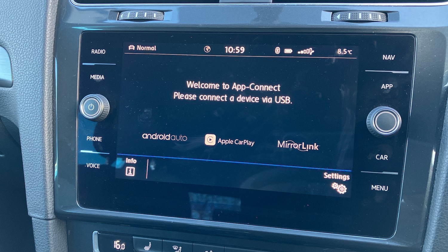 Used Volkswagen Golf 2019 for sale - 76694770: Photo 23