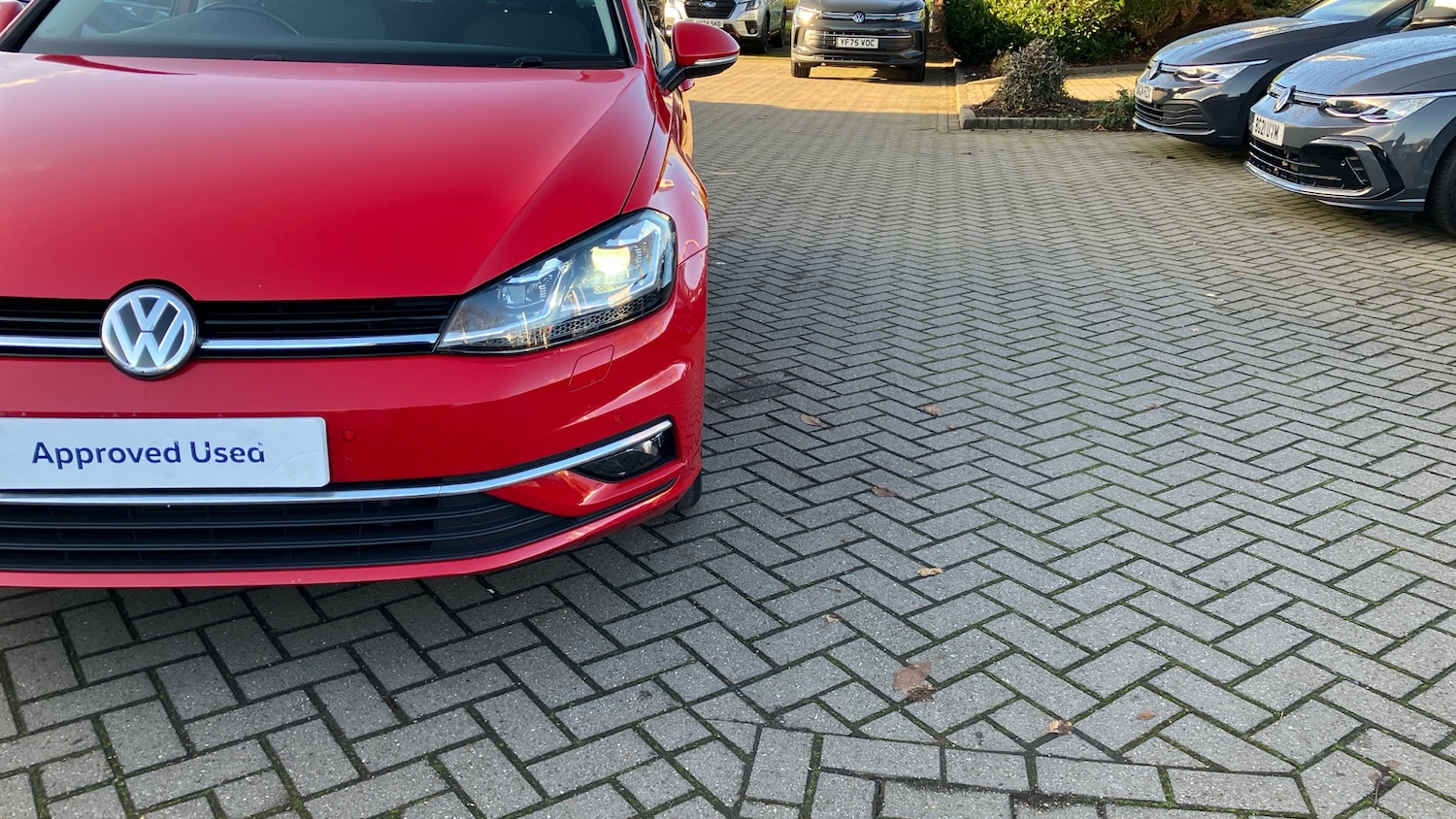 Used Volkswagen Golf 2019 for sale - 76694770: Photo 41