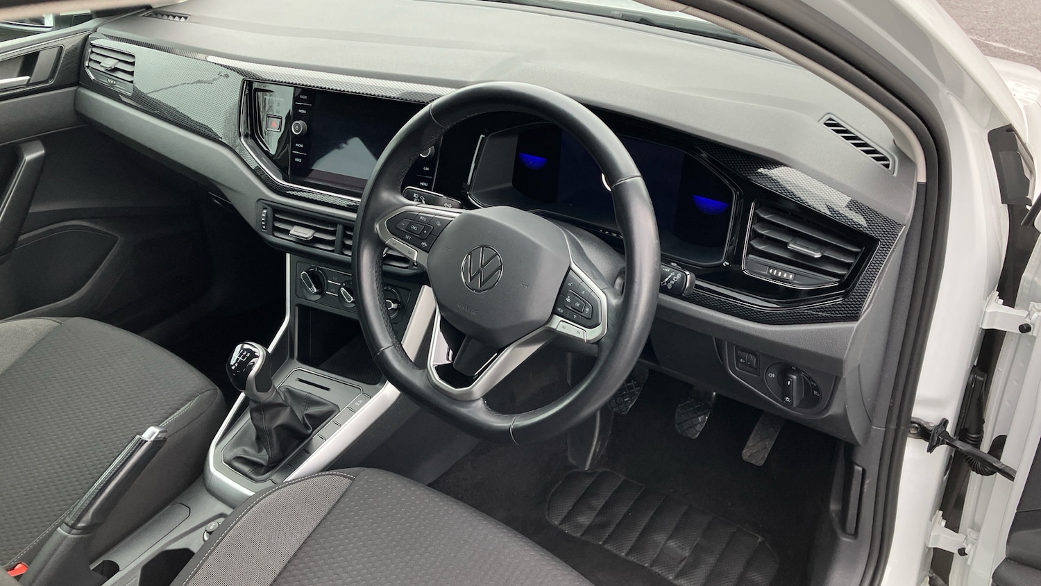 Used Volkswagen Polo 2022 for sale - 77446982: Photo 6