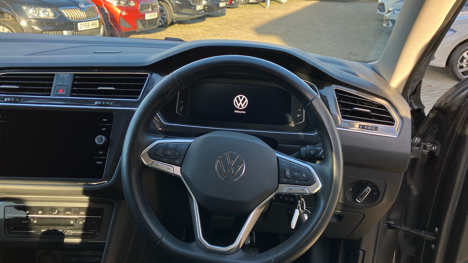 Used Volkswagen Tiguan Allspace 2024 for sale - 76611527: Photo 10