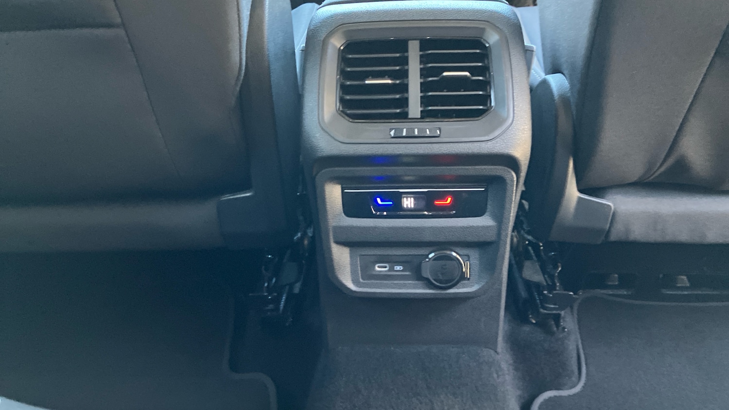 Used Volkswagen Tiguan Allspace 2024 for sale - 76611527: Photo 29