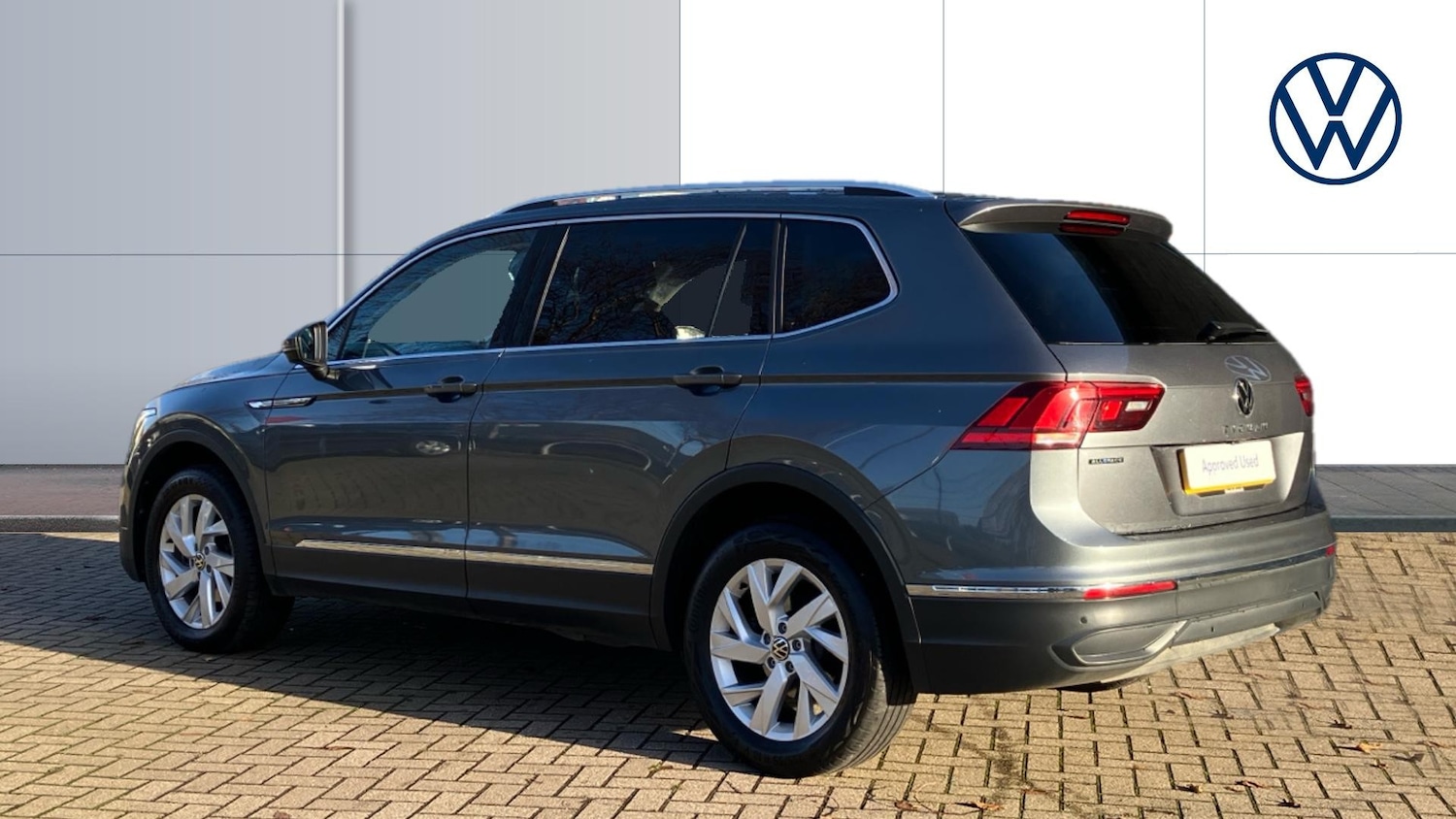 Used Volkswagen Tiguan Allspace 2024 for sale - 76611527: Photo 3