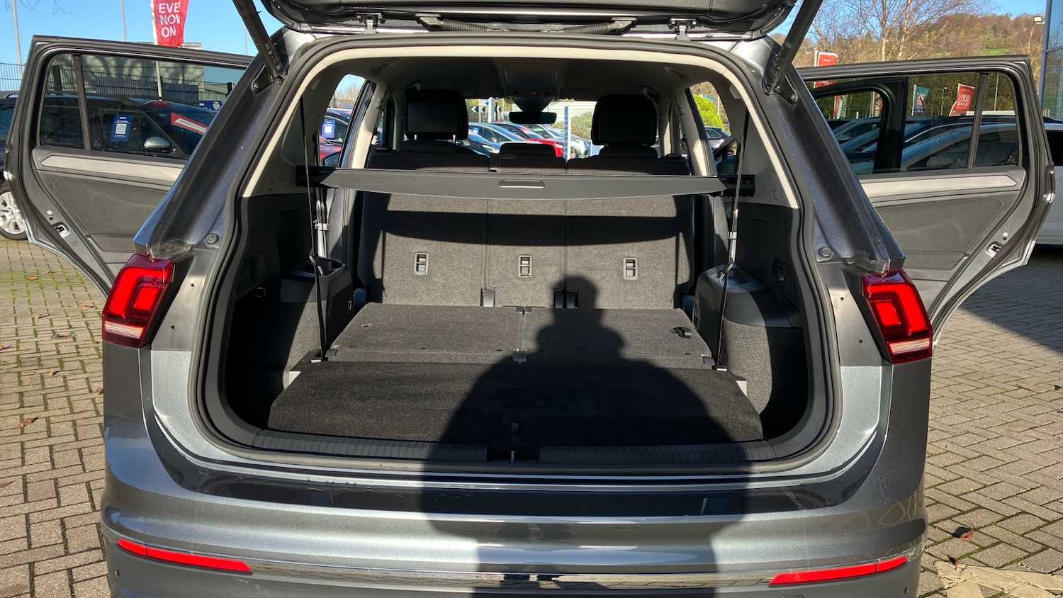 Used Volkswagen Tiguan Allspace 2024 for sale - 76611527: Photo 32