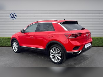 Used Volkswagen T-Roc 2019 for sale - 78736702: Photo