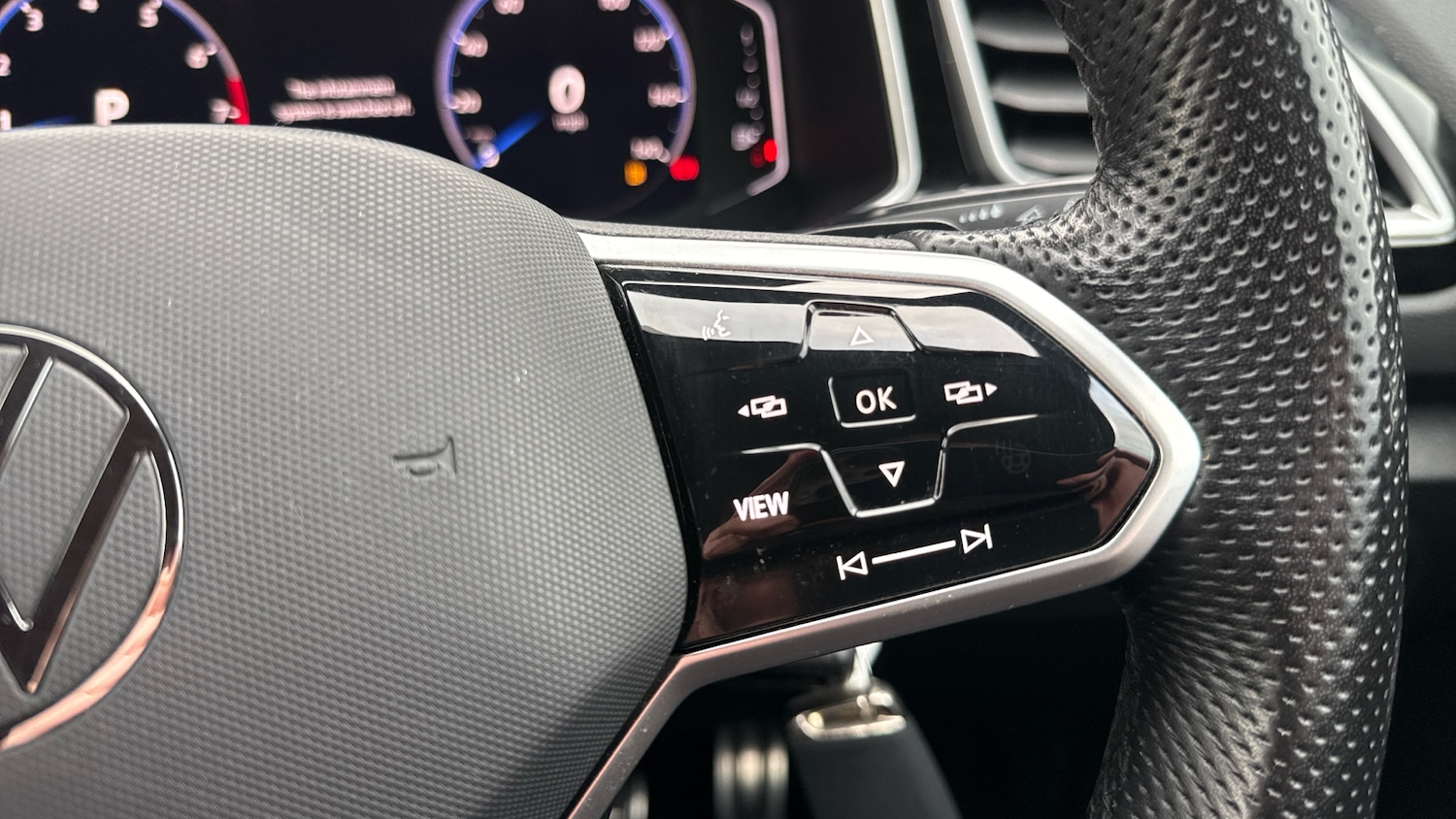 Used Volkswagen T-Roc 2022 for sale - 77591280: Photo 18