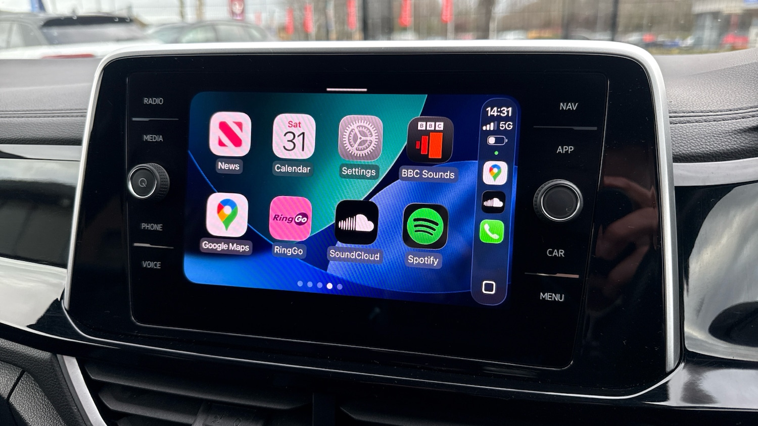 Used Volkswagen T-Roc 2022 for sale - 77591280: Photo 28