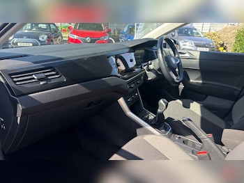 Used Volkswagen Polo 2024 for sale - 75547803: Photo