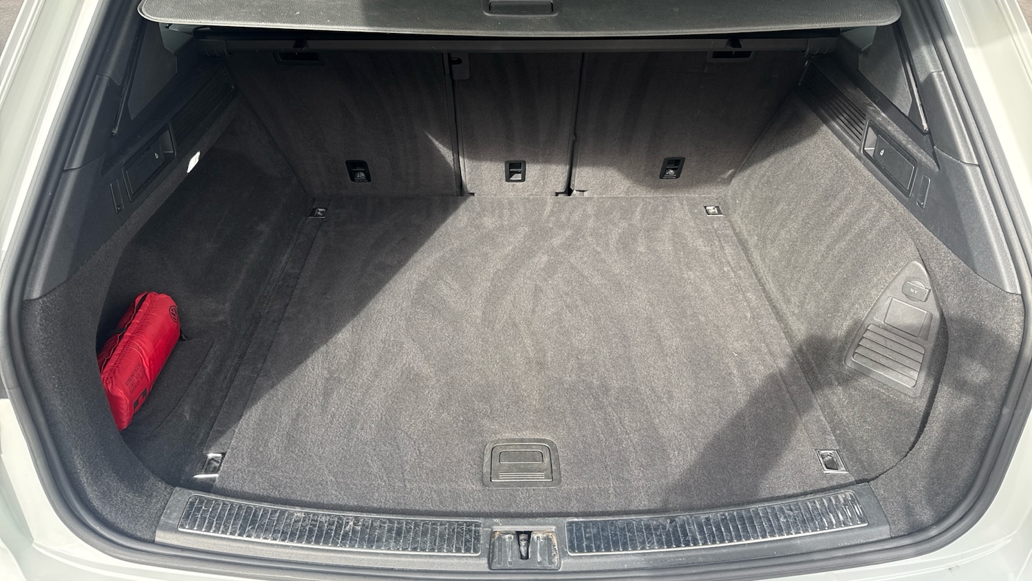 Used Volkswagen Touareg 2021 for sale - 77988931: Photo 20