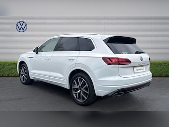 Used Volkswagen Touareg 2021 for sale - 77988931: Photo
