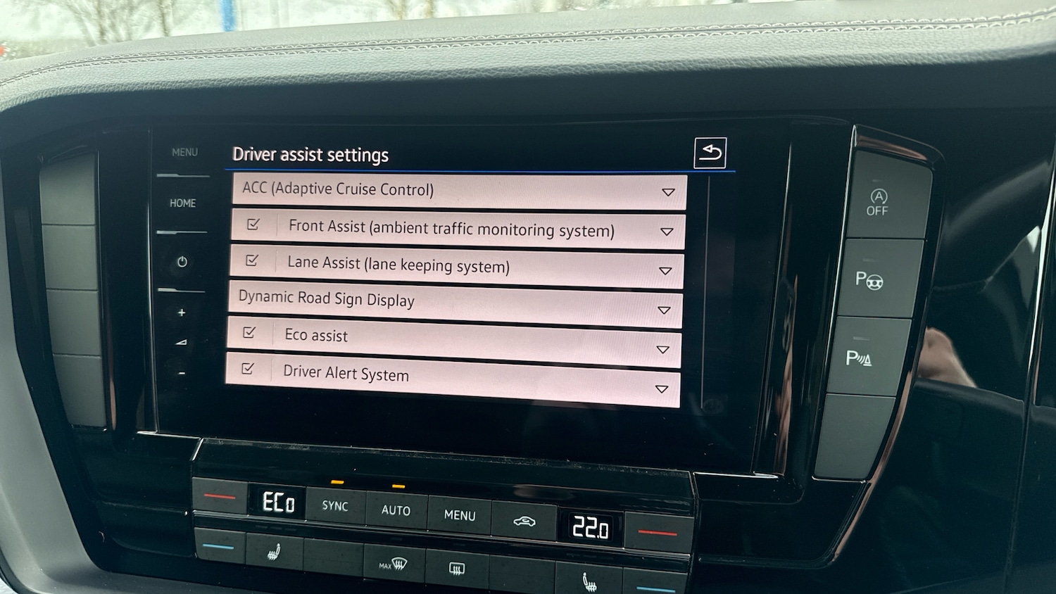 Used Volkswagen Touareg 2021 for sale - 77988931: Photo 40