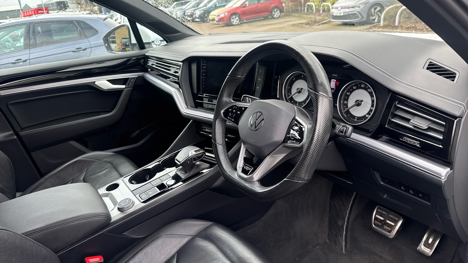 Used Volkswagen Touareg 2021 for sale - 77988931: Photo 6