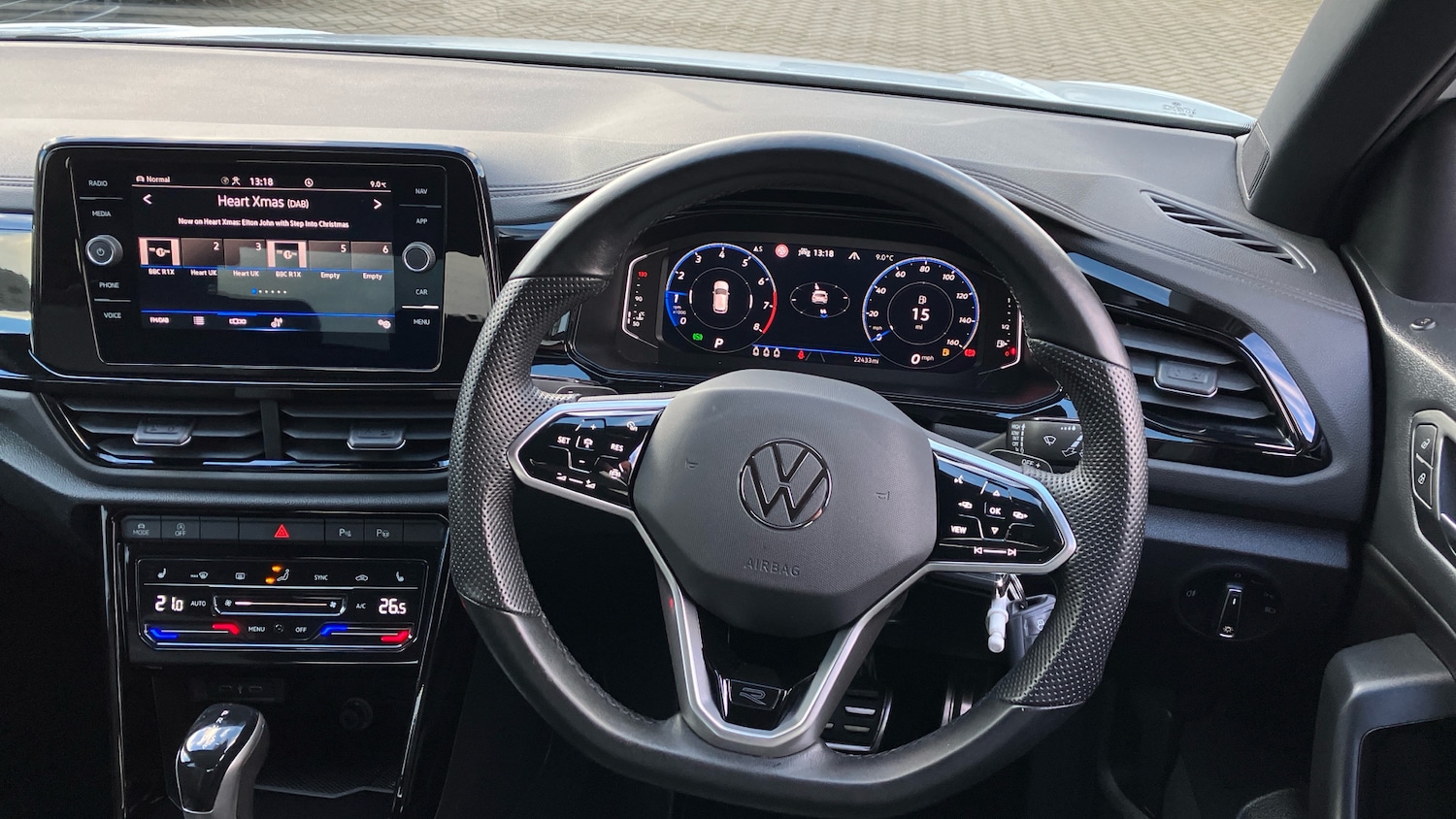 Used Volkswagen T-Roc 2022 for sale - 77023314: Photo 10