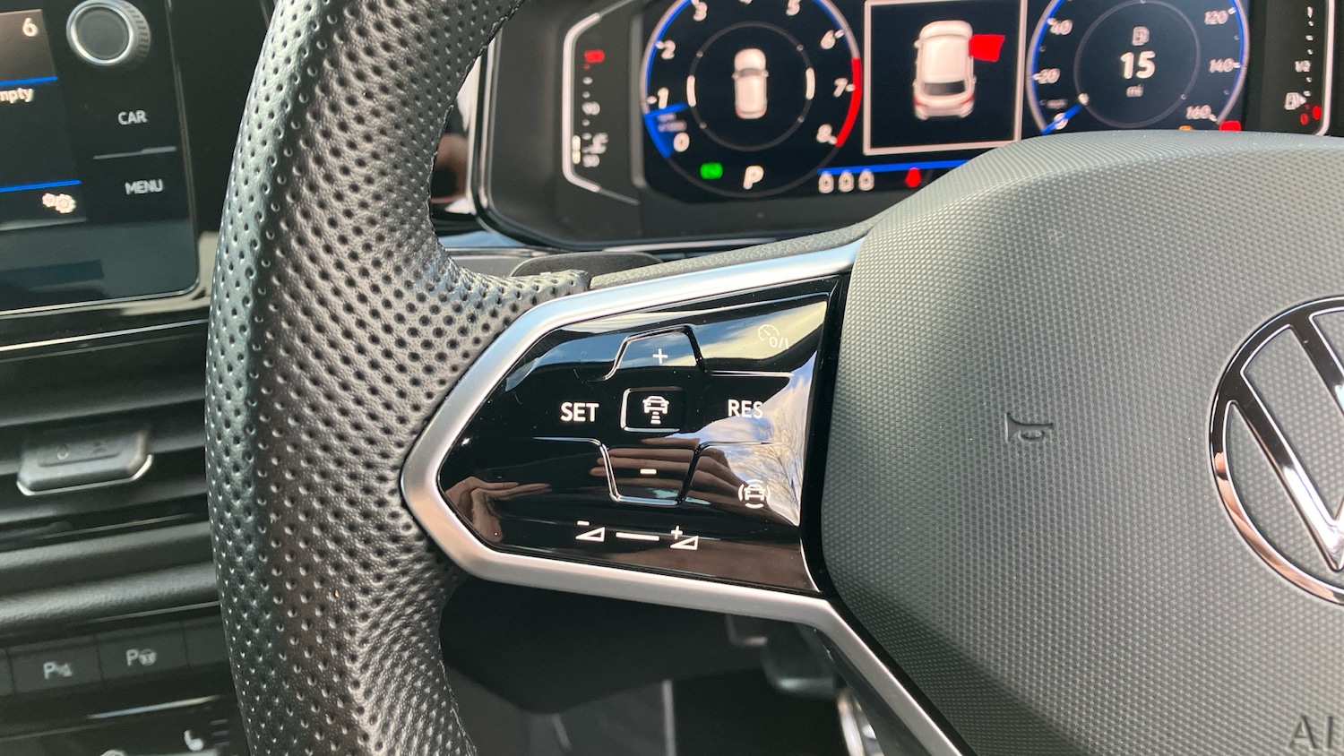 Used Volkswagen T-Roc 2022 for sale - 77023314: Photo 17