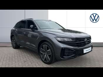 2024 (74) - 3.0 V6 TDI 4Motion 286 Black Edition 5dr Tip Auto Diesel Estate