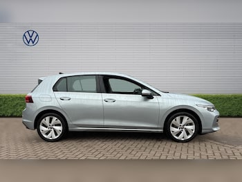 Used Volkswagen Golf 2025 for sale - 79514307: Photo