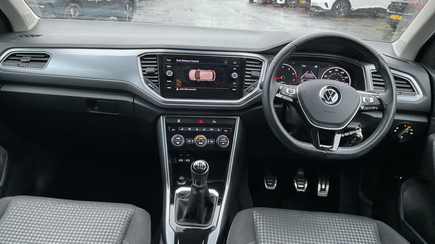 Used Volkswagen T-Roc 2022 for sale - 77803053: Photo 9