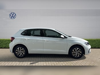 Used Volkswagen Polo 2023 for sale - 78452649: Photo