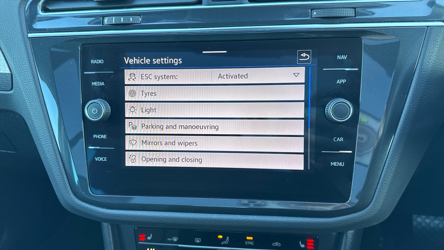 Used Volkswagen Tiguan 2023 for sale - 77261334: Photo 43