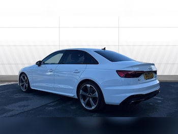 Used Audi A4 2021 for sale - 77760502: Photo