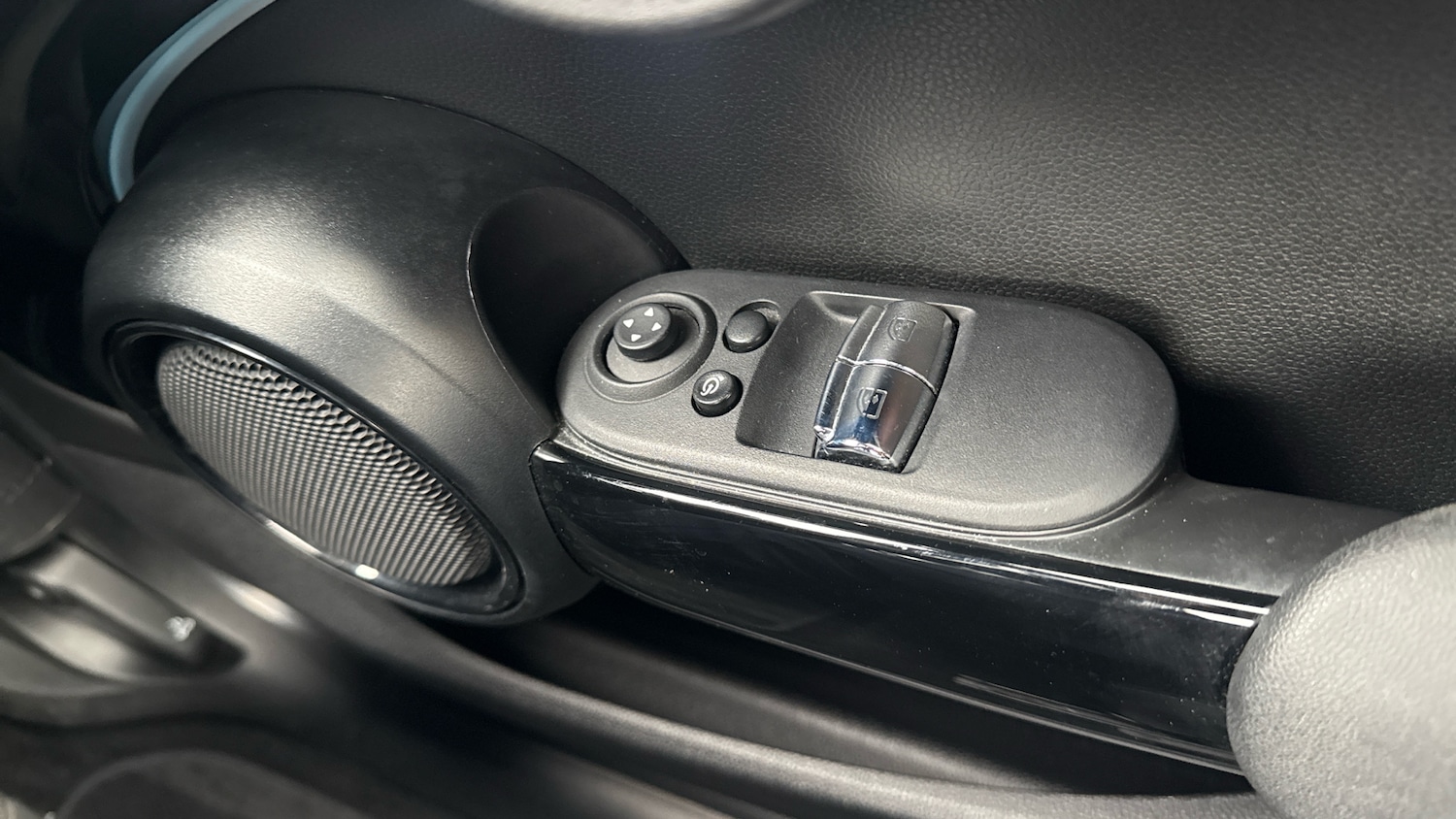 Used MINI Hatch 2021 for sale - 78064330: Photo 23