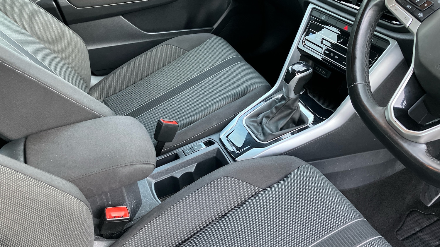 Used Volkswagen T-Roc 2022 for sale - 76507254: Photo 14